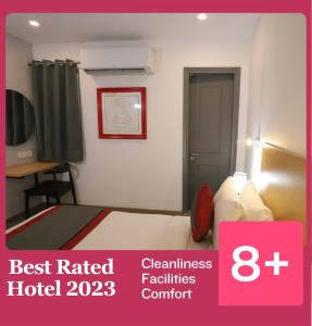 Postel nebo postele na pokoji v ubytování Hotel IP Residency East Delhi Preet Vihar Couple Freindly