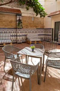 SOM Hostel By The Venue的休息区