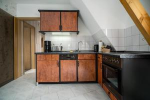 Dapur atau dapur kecil di Ferienwohnung mit Balkon