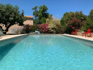 Afbeelding uit fotogalerij van Chambres d'hôtes "Le Colombier" in Venasque