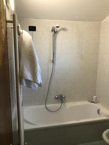 Koupelna v ubytování Hotel Kristall