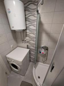 Koupelna v ubytování Apartman Muzika Jagodina