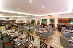 Restaurace v ubytování Vale Suíço Resort