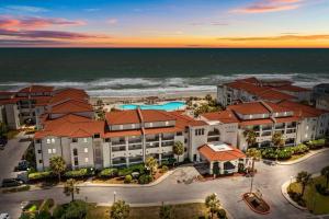 an aerial view of a resort near the ocean at Oceanview Resort*Hot tub*North Topsail Beach in North Topsail Beach