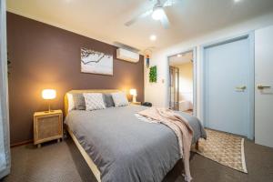 Gallery image of Amazon at Seacombe Gardens in Sturt