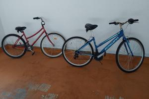 two bikes parked next to each other in a room at Blue Heron in Jacksonville +42 photos