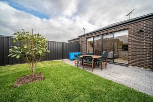 Gallery image of Ohana on Hobart Backyard Wifi Family in Oaklands
