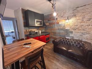 Ruang duduk di Beach, City & Gibraltar: Small Studio