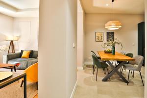 Χώρος καθιστικού στο #Madrid Centro. 3D. Gran Via. Callao.Puerta del Sol