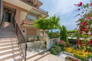 Zahrada ubytování Apartments Anica