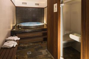 Koupelna v ubytování Apartaments Shusski