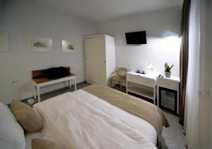 Foto Tiranas asuva majutusasutuse konak rooms l Skanderbeg Square galeriist