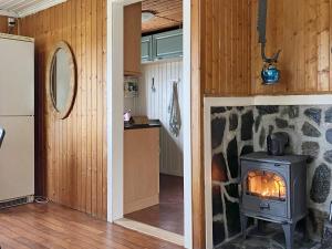 Køkken eller tekøkken på 4 person holiday home in LINDÅS-By Traum