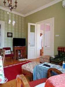 Sjónvarps- og/eða afþreyingartæki á Apartmani Dragulj