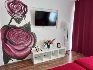 Μια τηλεόραση ή/και κέντρο ψυχαγωγίας στο Rose No 4