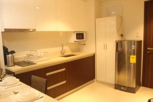 Gallery image of Tambuli maribago residence condominium in Maribago