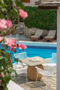 Bazén v ubytování Aeolos Hotel & Villas - Pelion nebo v jeho okolí