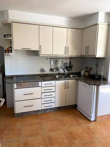 Gallery image of 4 habitaciones, jardín y vistas al mar in Sanxenxo