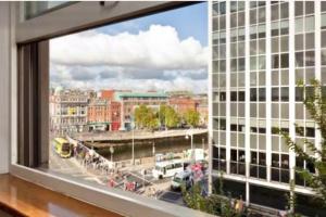 Nespecifikovaný výhled na destinaci Dublin nebo výhled na město při pohledu z apartmánu