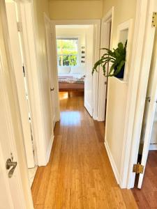 佩塔卢马Spacious Renovated Petaluma Home- Pool Table, Fire Pit, Parking的相册照片