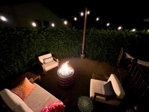 佩塔卢马Spacious Renovated Petaluma Home- Pool Table, Fire Pit, Parking的相册照片