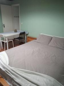 Postel nebo postele na pokoji v ubytování Quinta dos Campos - Apartamento 1