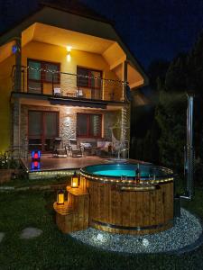 Hồ bơi trong/gần Bikehouse