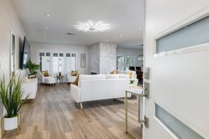 TV/Unterhaltungsangebot in der Unterkunft Single Story minutes from Summerlin with RV Parking & Dog Friendly