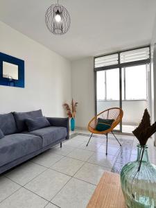 Ruang duduk di L'ESCALE, Chambre dans appartement partagé, bedroom in shared appartment