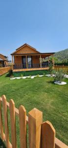Zahrada ubytování 101 Gün Kiralık Lake House Kayacık