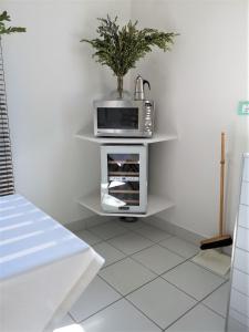 Postel nebo postele na pokoji v ubytování Münsing Nähe Starnberger See, schöne Ferienwohnung, Gästewohnung 125qm EG und OG KONTAKTFREI