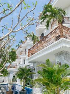 Tòa nhà nơi căn hộ tọa lạc +19 ảnh