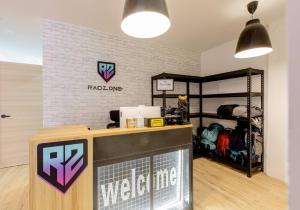 Postel nebo postele na pokoji v ubytování RadZone Hostel + 33 fotografií
