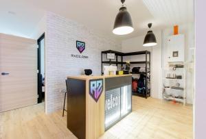 Kuchyň nebo kuchyňský kout v ubytování RadZone Hostel