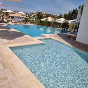 Bazén v ubytování Golden Ring Resort nebo v jeho okolí