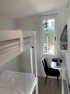 Postel nebo postele na pokoji v ubytování Mysig lägenhet med bastu 5 minuter från Järvsöbacken