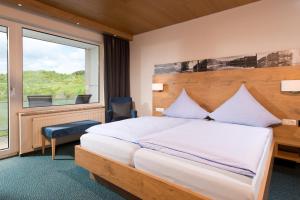 Gallery image of Seehotel am Stausee in Gerolstein