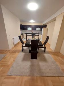 Φωτογραφία από το άλμπουμ του Sandras Apartment σε Strumica