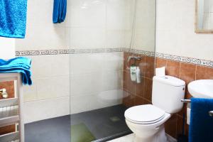 Koupelna v ubytování Casa Arya + 8 fotografií