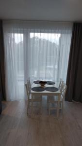 Φωτογραφία από το άλμπουμ του Laguna24 Jezioro Żywieckie Klimatyzowany apartament 40 m2 σε Zarzecze +6 φωτογραφίες
