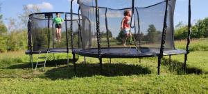 Ο χώρος παιχνιδιού για παιδιά στο Apikraina