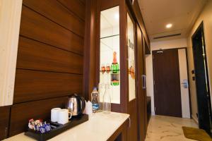Bilik mandi di Shanti Seaview Resort & Spa