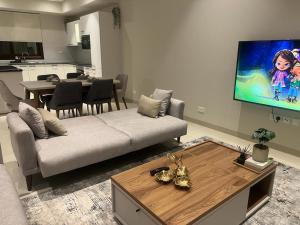 TV a/nebo společenská místnost v ubytování Escape Villa