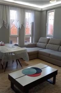 Joni’s apartment in Pogradec - Image 4