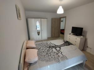 GHENCEA APARTMENS