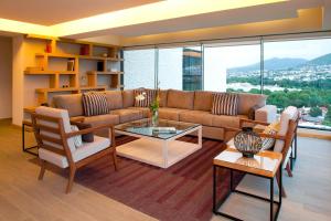 Posezení v ubytování Marriott Tuxtla Gutierrez Hotel