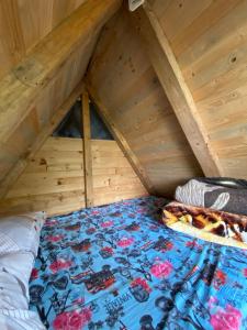 Postel nebo postele na pokoji v ubytování Mini Cabaña Roca Glamping