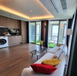 A kitchen or kitchenette at ELBON the stay Haeundae beach ocean view