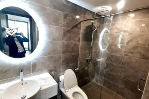 Photo de la galerie de l'établissement Sunset Apartment in Hai Phong, à Hai Phong