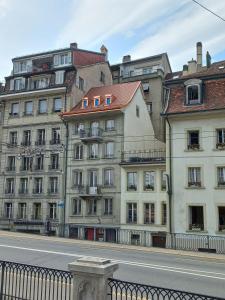 Budova, kde se apartmán nachází + 6 fotografií
